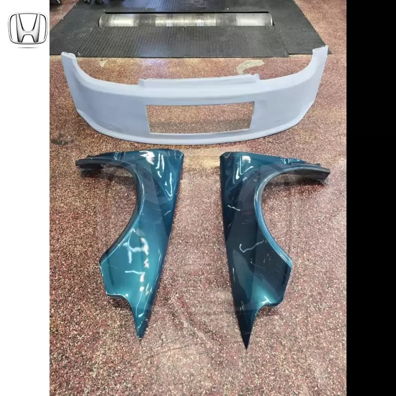 92-95 EG 3-Piece Wide Fiberglass Front E – Rare Honda Part