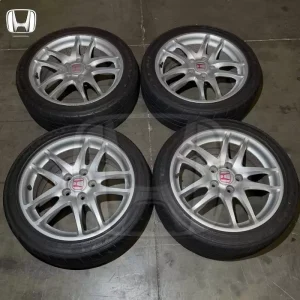 JDM Honda Integra DC5 Type R OEM Wheels – Rare Honda Part